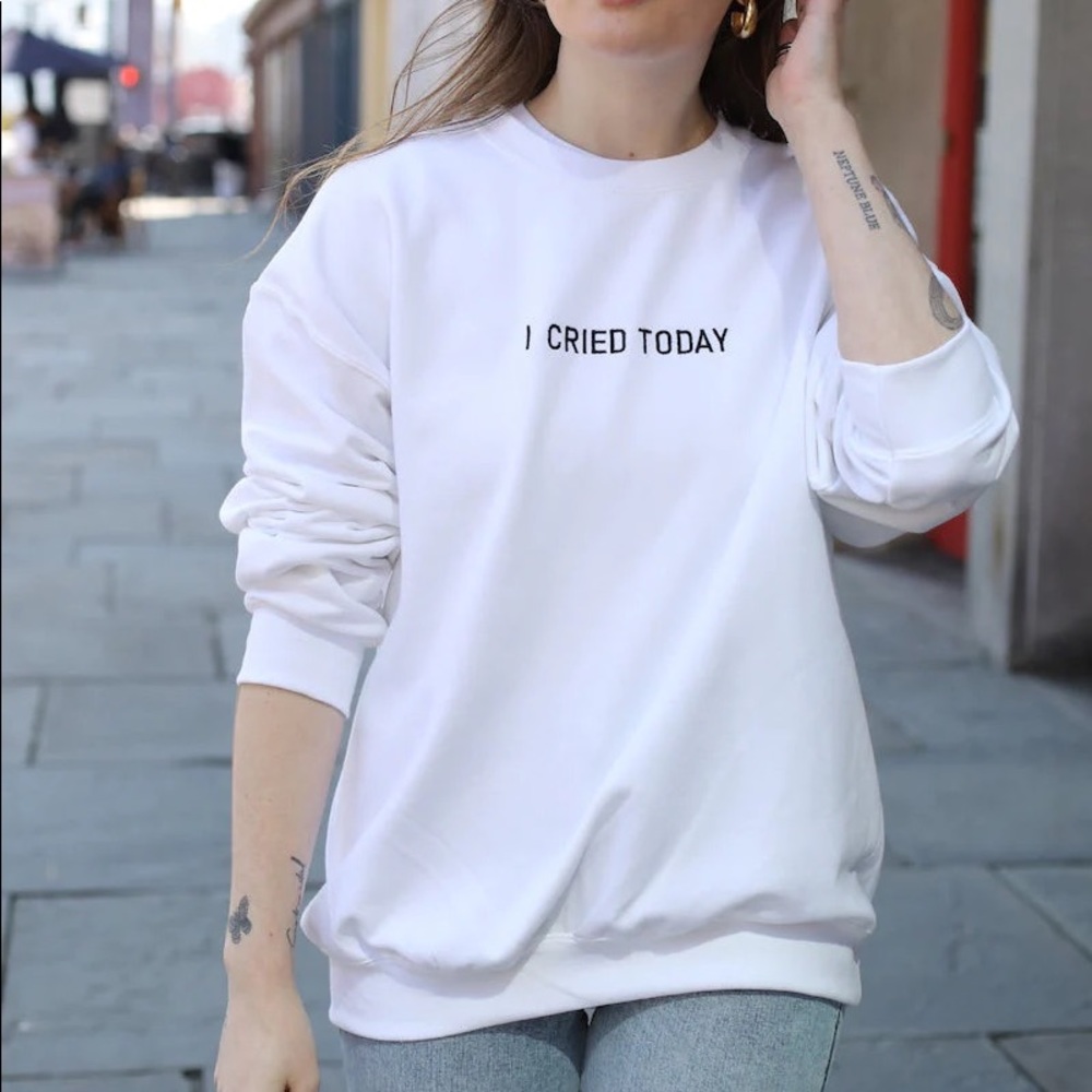 NWOT Mûre + Grand I Cried Today Embroidered Sweatshirt- White / M